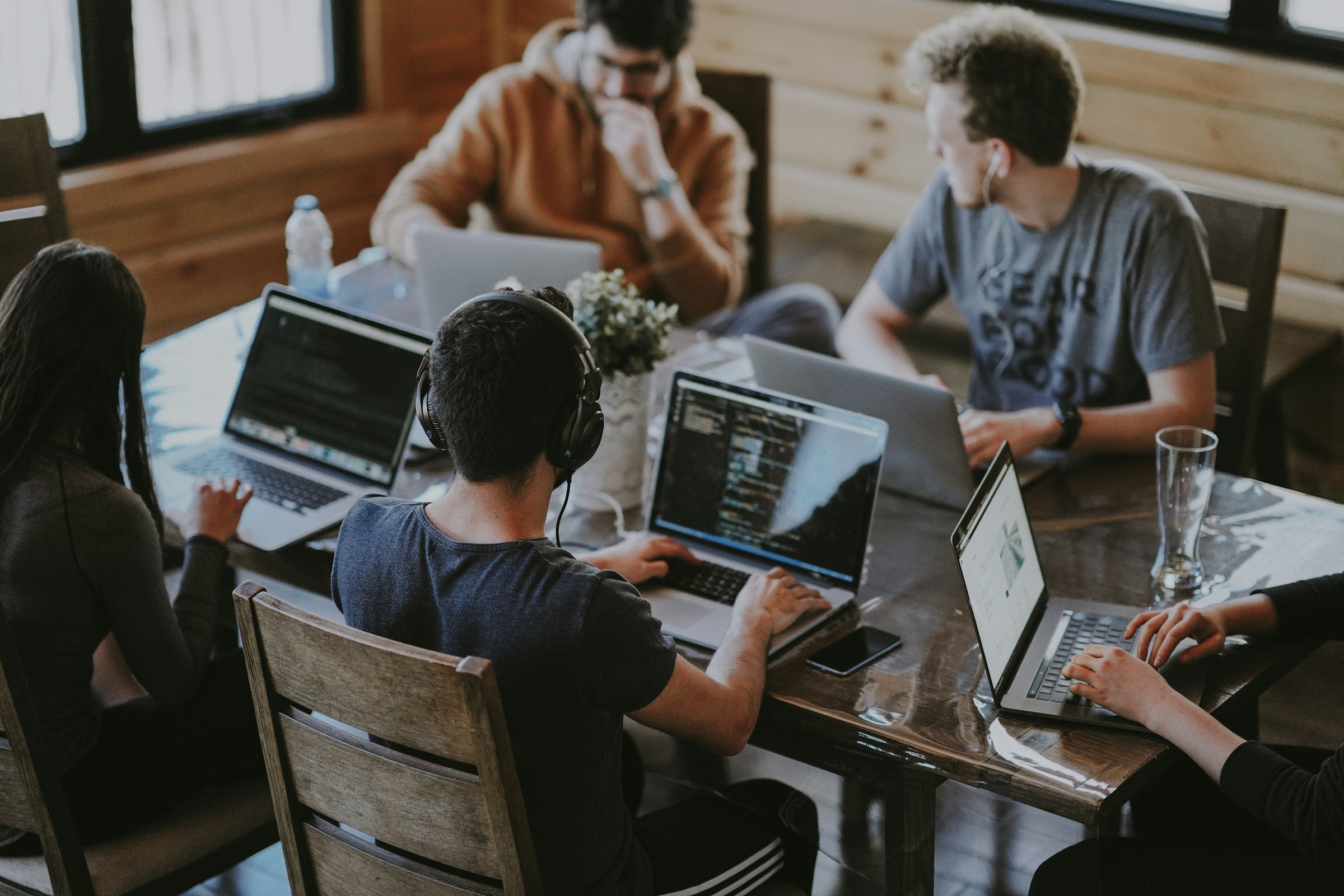 PeopleEdge team collaborating